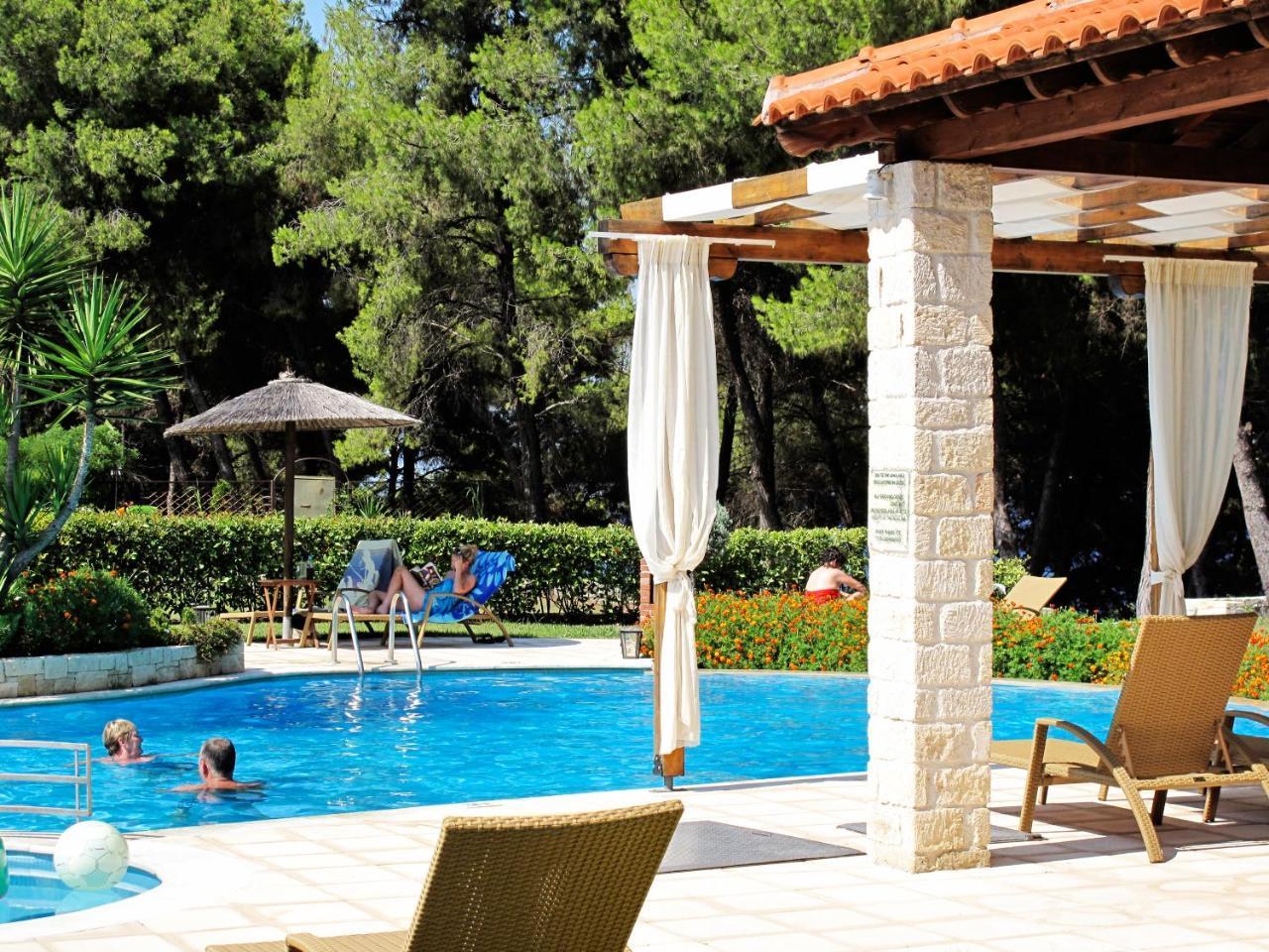 Country Inn Kallithea  Dış mekan fotoğraf